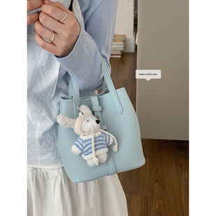 高级感手提菜篮子包包女春夏2026新款 水桶包百搭ins斜挎包 潮时尚