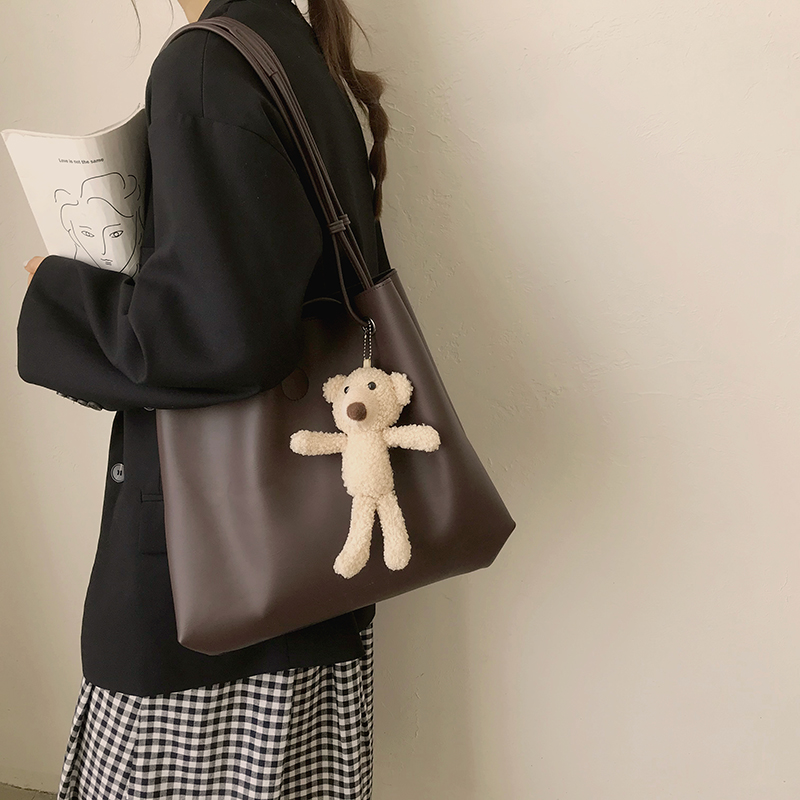 秋冬大容量包包女2020新款潮网红托特包高级感学生上课单肩包大包