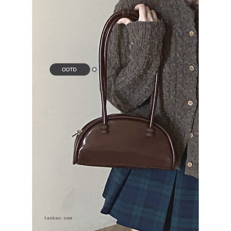 复古小众保龄球包包女2024新款潮韩国腋下包简约单肩手提通勤包,箱包皮具/热销女包/男包,腋下包,淘宝优惠券,粉丝福利购,淘宝优惠卷