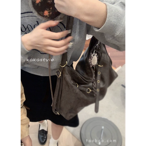 Ретро рюкзак, демисезонная модная вместительная и большая сумка на одно плечо