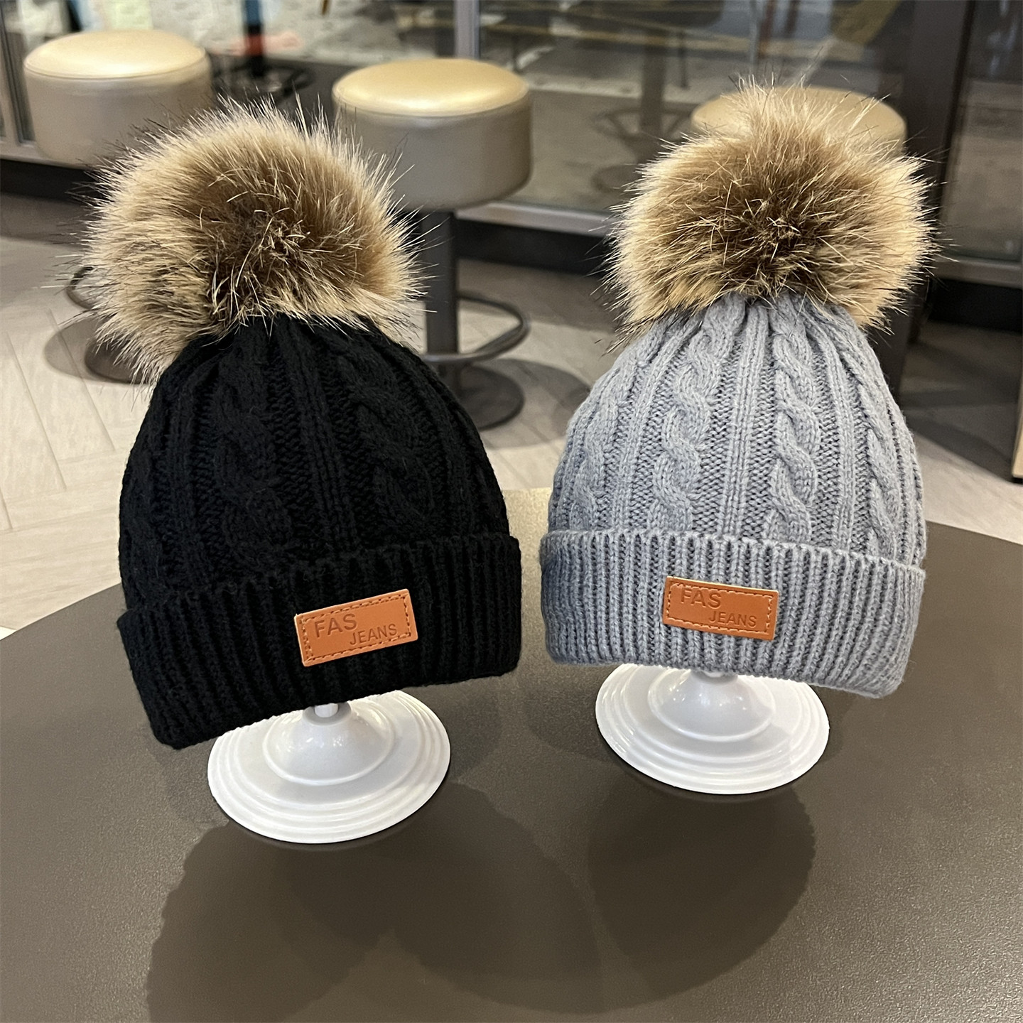 婴儿秋冬保暖毛线帽宝宝大毛球护耳帽防寒套头帽男女儿童针织冷帽,童装/婴儿装/亲子装,帽子,淘宝优惠券,粉丝福利购,淘宝优惠卷