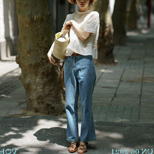 0土耳其柔软蓝色喇叭牛仔裤