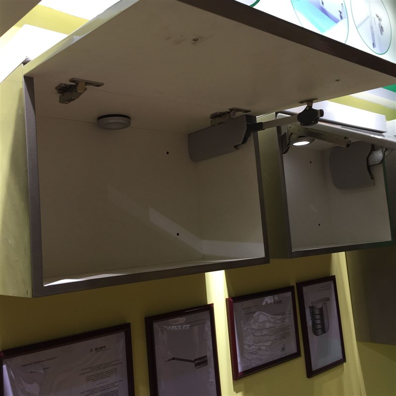 支撑拉杆 柜门缓冲消音气撑杆慢翻支撑气弹簧上翻门橱柜五金配件