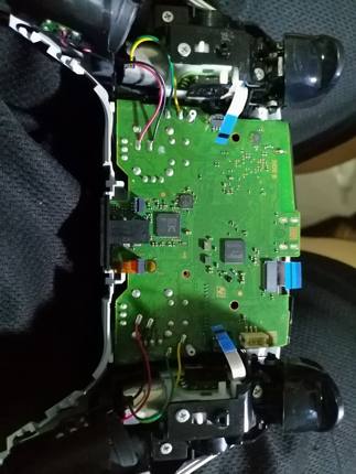 PS3 PS4 PS5 Switch手柄维修摇杆漂移更换打不满不归中充不进电等