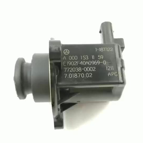 适用于奔驰GLA200 220 250 GLE300 A200 A180 C200涡轮增压电磁阀
