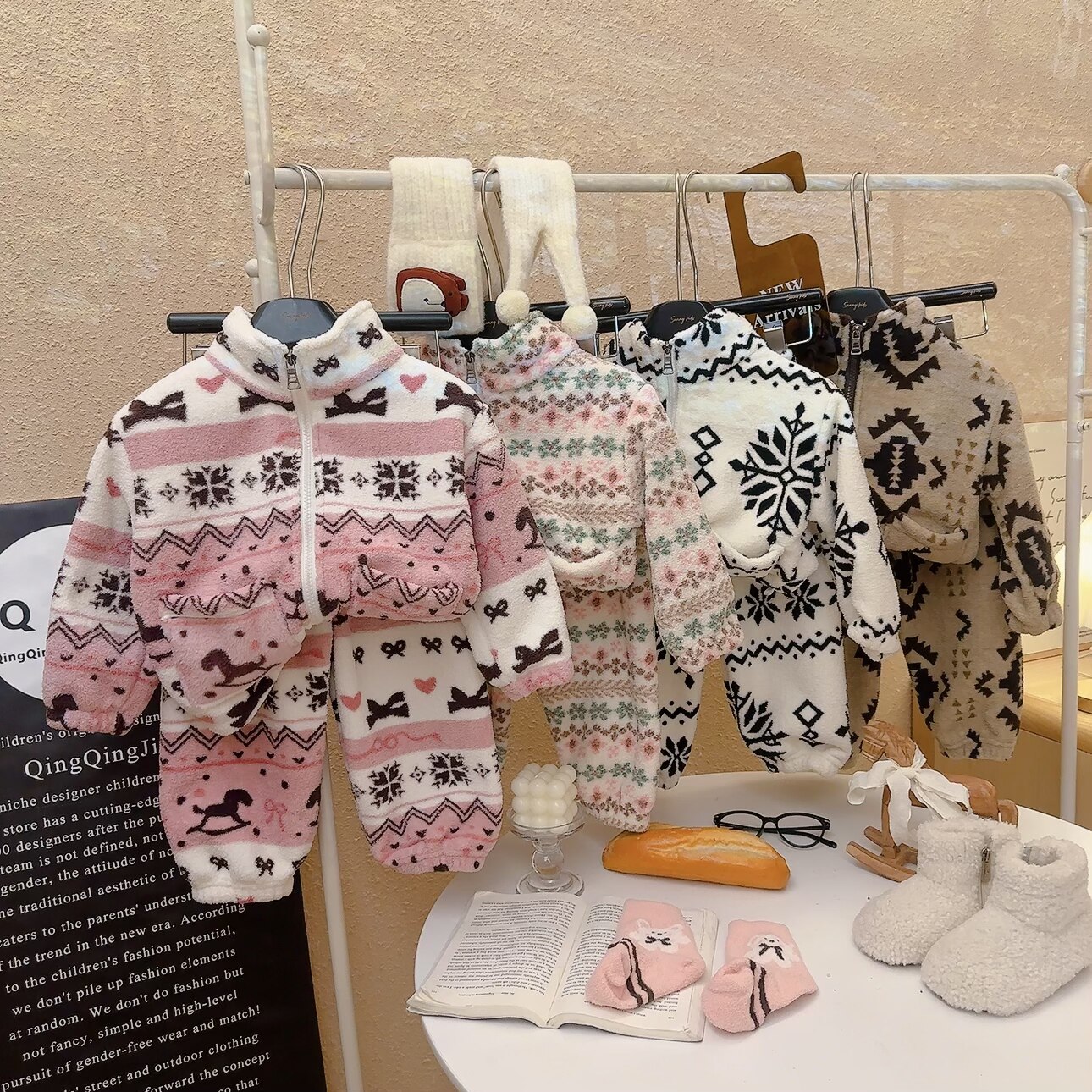 儿童家居服套装秋冬睡衣男童女童加绒保暖加厚外穿雪粒绒暖绒保暖
