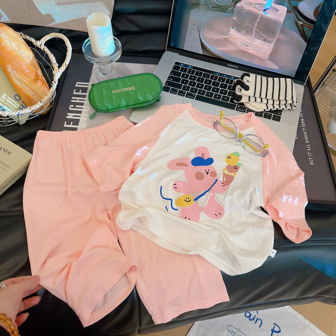 儿童家居服套装男女宝休闲打底衫夏季卡通印花居家七分裤套装圆领