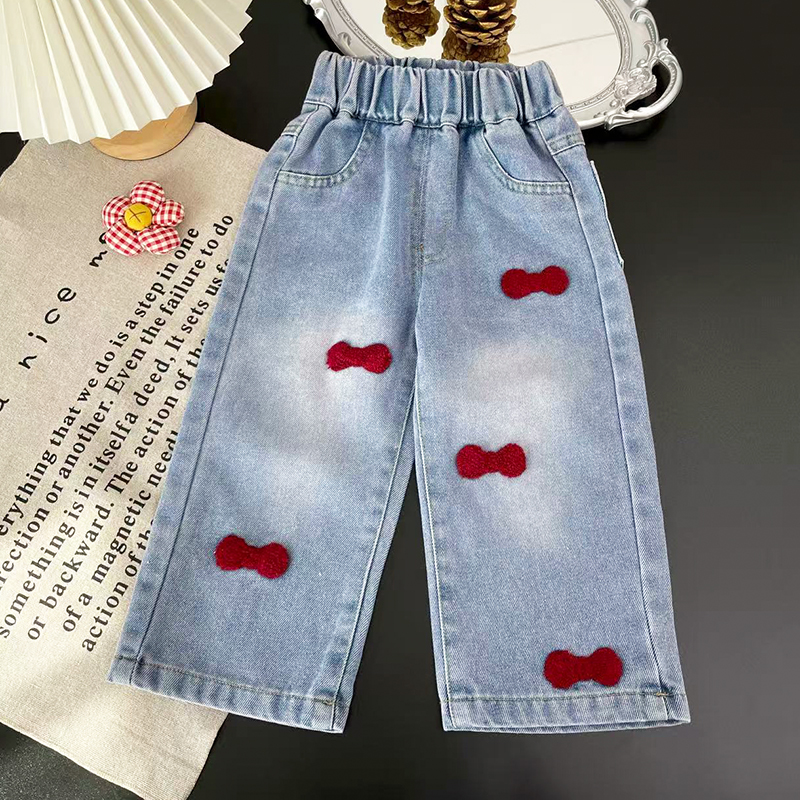 女童牛仔裤水洗软牛仔百搭宽松长裤直筒阔腿裤春秋季新款女宝宝