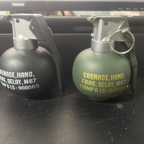 M67手雷模型拉环军事手榴玩具军迷M18烟雾手弹闪光震撼弹