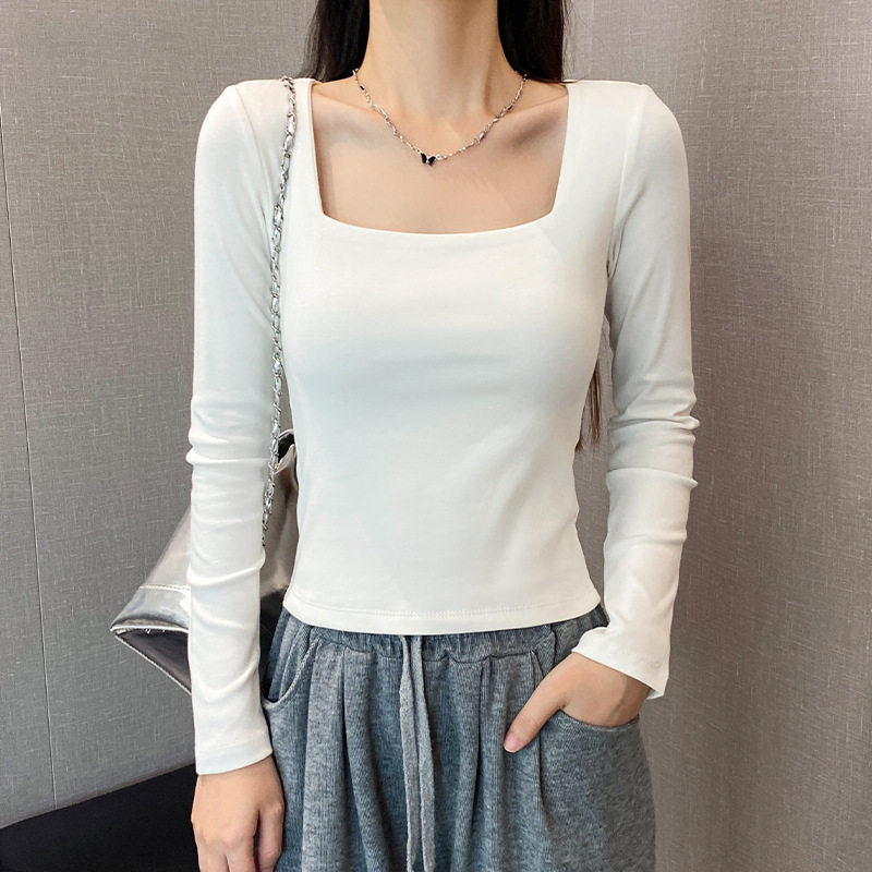 白色方领长袖t恤女2024年秋冬新款打底衫内搭遮肚脐短款外穿上衣