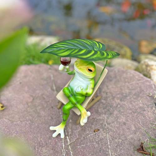 撑伞乘凉青蛙阳台庭院花园摆件