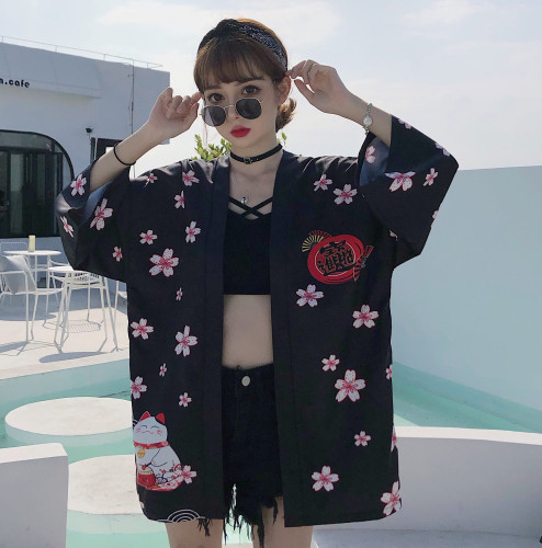 Real price real photo of Chinese style improved literature and art Zhaocai cat pattern sunscreen loose cardigan kimono coat