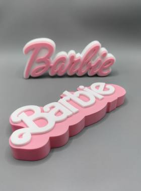 芭比 娃娃 Barbie Logo 立体字体 立牌 铭牌 标志 高颜值 摆件