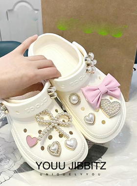 洞洞鞋鞋扣少女系列金属珍珠钻石