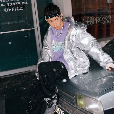 小鬼小恶魔印花时尚保暖羽绒服