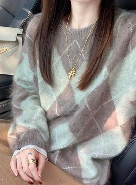 老钱风绿色菱格圆领毛衣女秋冬复古慵懒宽松软糯针织衫高级感上衣