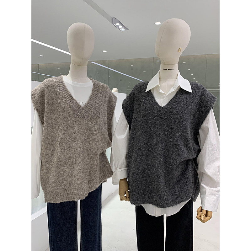 法式v领针织马甲背心女2025秋冬新款宽松慵懒风坎肩百搭无袖毛衣