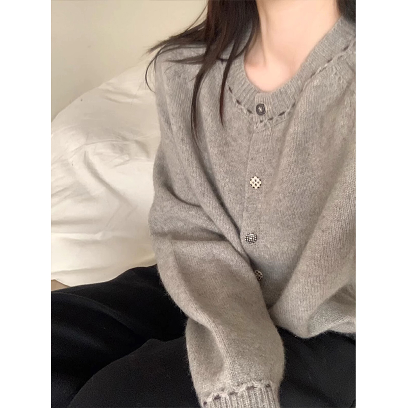 韩系慵懒风灰色浣熊绒针织开衫女秋冬季外搭软糯宽松毛衣外套上衣