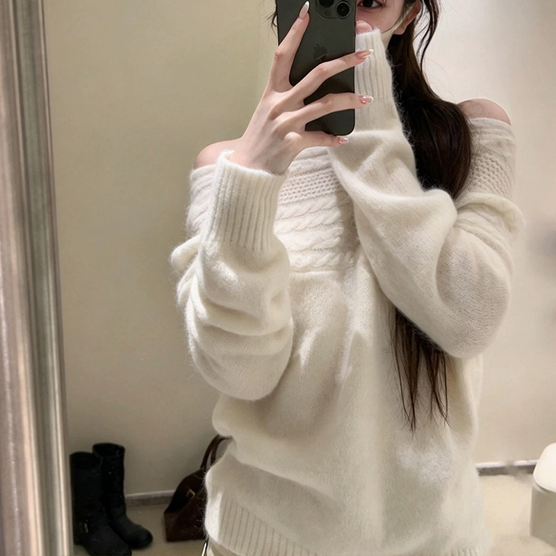 一字领绞花镂空针织衫露肩毛衣女