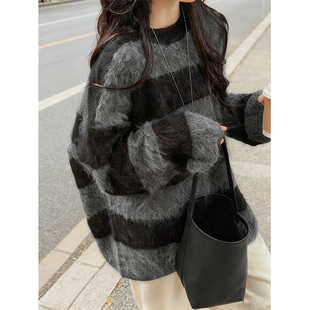 韩系慵懒风条纹马海毛毛衣女秋冬高级感宽松软糯针织衫内搭上衣厚