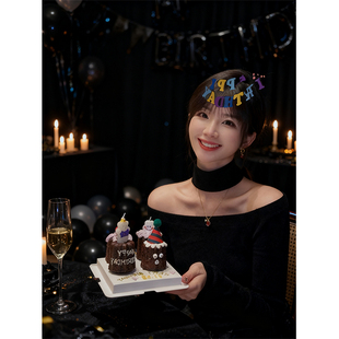 高级黑色挂脖一字肩针织毛衣女秋冬氛围感穿搭修身打底衫露肩上衣