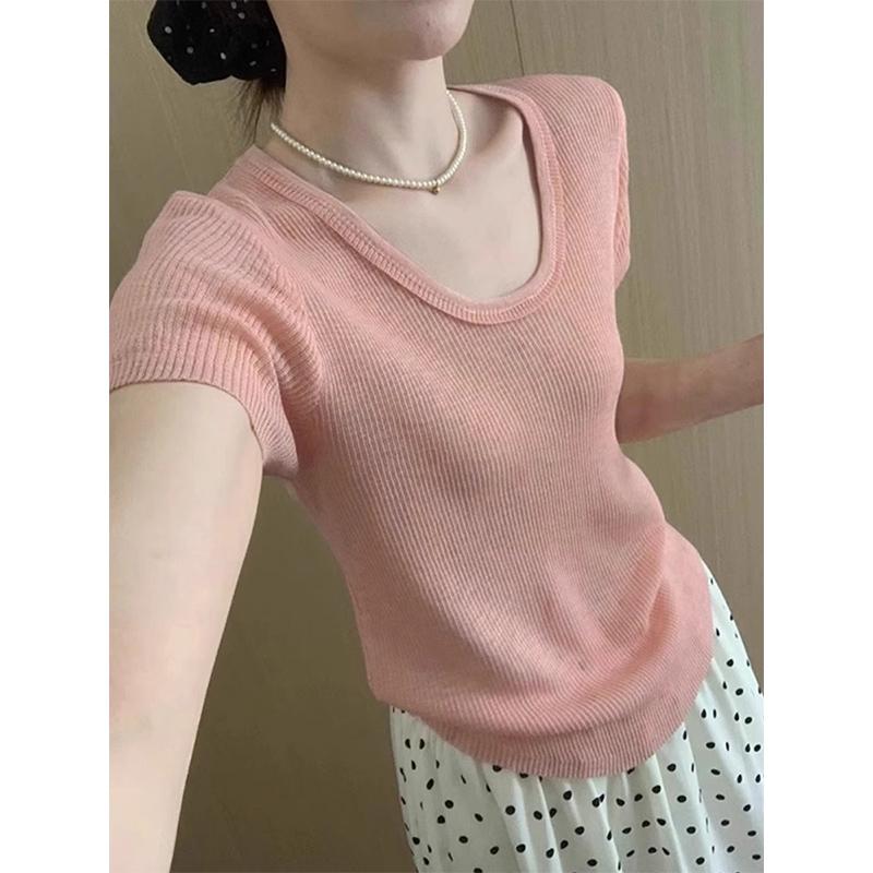 韩系粉色u领短袖针织衫女夏季穿搭多巴胺正肩修身薄款冰丝t恤上衣