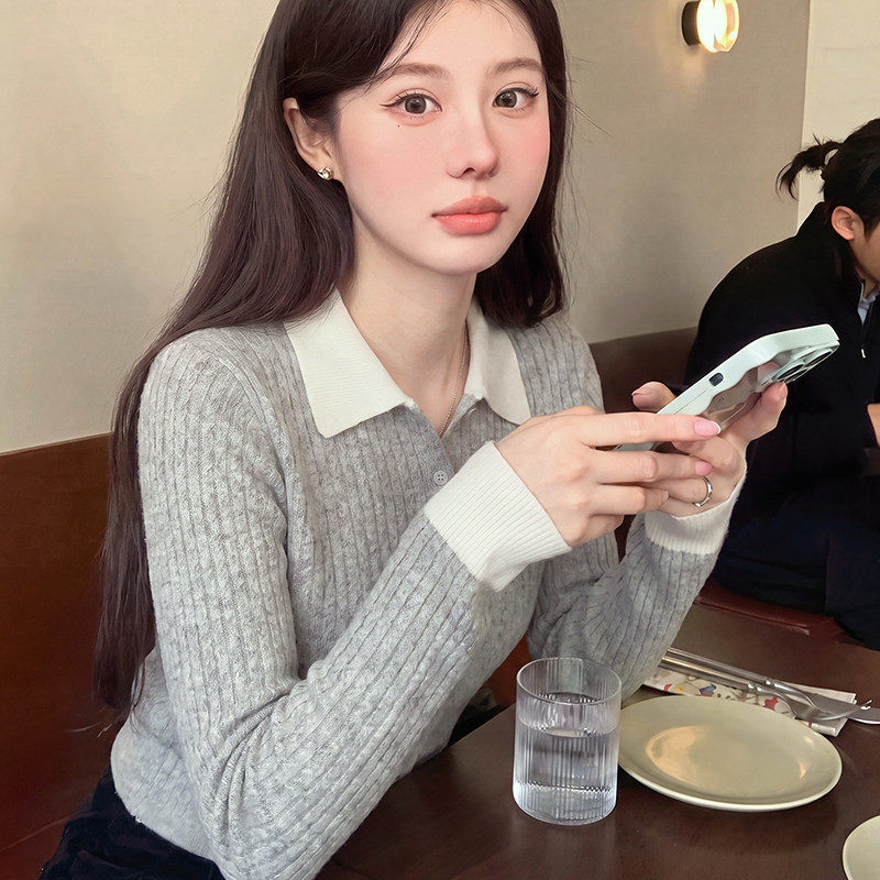 老钱风灰色翻领绞花针织开衫女秋季轻熟高知穿搭休闲宽松毛衣上衣