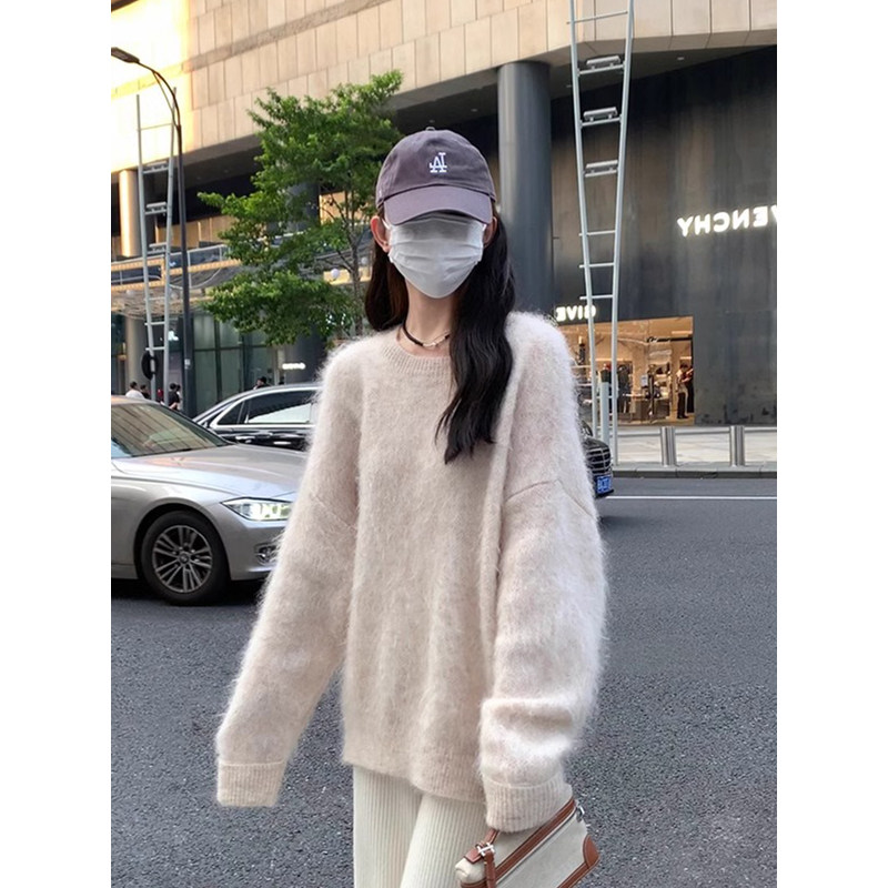 奶杏色慵懒风水貂绒套头毛衣女秋