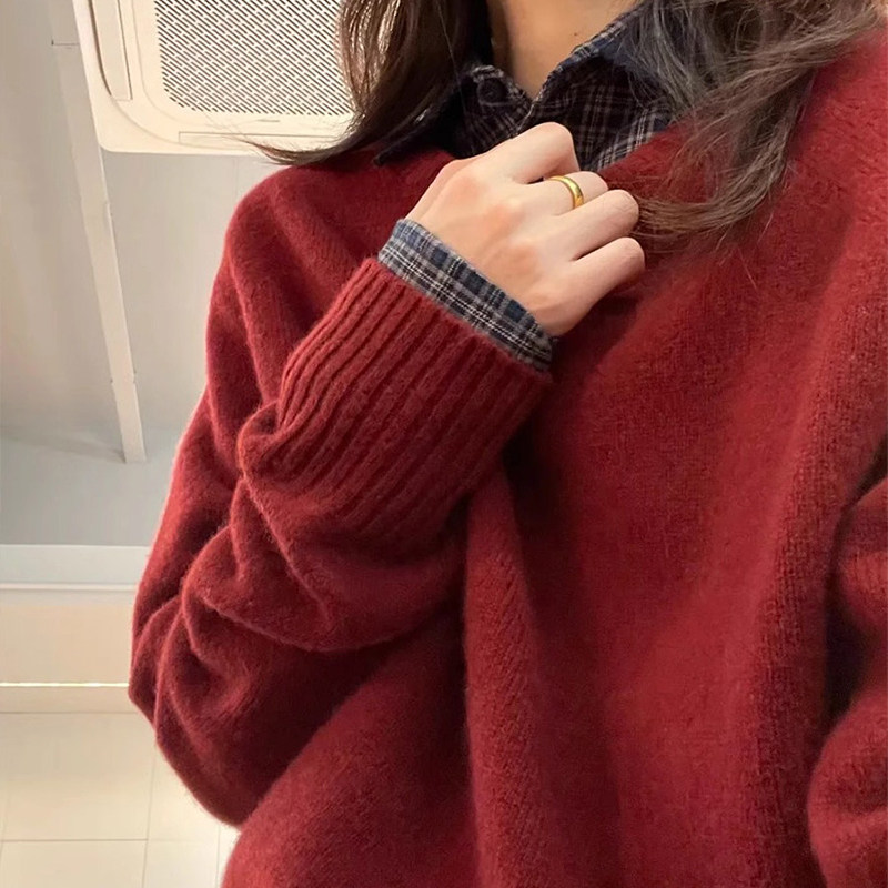 新年穿搭红色圆领毛衣女秋冬氛围感慵懒宽松针织衫内搭可外穿上衣