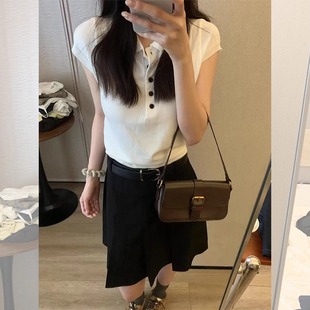 上衣薄 白色miu系针织短袖 polo衫 t恤女夏老钱风穿搭正肩修身 小飞袖