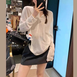 白色轻薄天丝防晒罩衫女夏慵懒宽松外搭长袖面膜t恤微透针织上衣