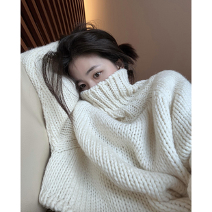 慵懒风白色粗针高领毛衣女秋冬不规则下摆外穿宽松加厚针织衫上衣