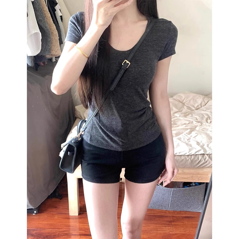 辣妹深灰色u领正肩短袖t恤女夏季大领口修身显瘦薄款纯欲上衣美式
