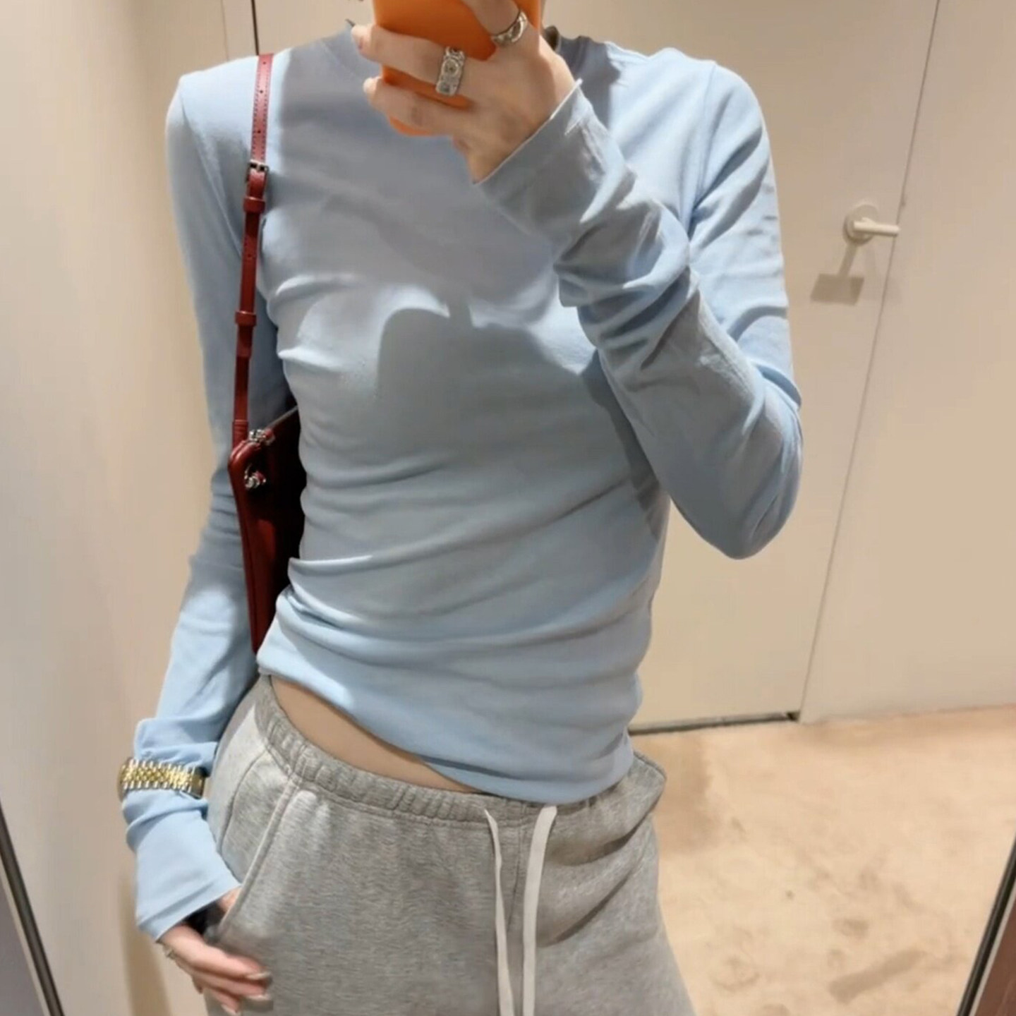 韩系蓝色基础款圆领长袖t恤女秋