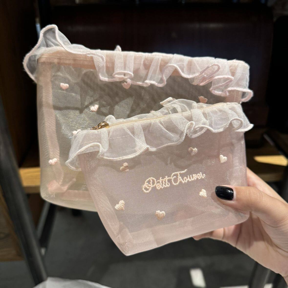 拥有超韩的嫩嫩包！小型卡通网纱化妆包洗漱收纳袋手包女便携旅行