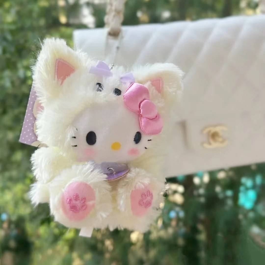 日本代购正版小狐狸hellokitty毛绒挂件书包包公仔玩偶可爱kt礼物
