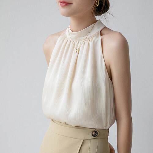 Satin smooth halter neck top with sleeveless drape Fit