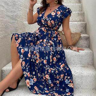 Plus Size Floral Print V Neck Dress Casual Fashion Short