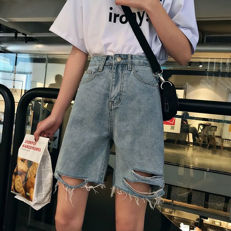 Korean Edition 2019 summer new pattern Show thin Versatile Straight student Five point pants Easy Paige hole cowboy shortsin the Women's clothing/Boutique , Jeans  category - from Buy2taobao.com to provide professional Taobao agent buy service