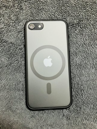 适用苹果SE3磁吸壳iPhonese2手机壳半透磨砂肤感全包防摔保护套