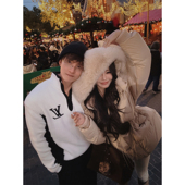 10AM徐琳「爱丁堡暖冬」连帽收腰狐狸大毛领90白鸭绒羽绒服