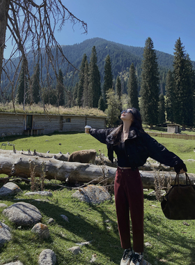 MINI STUDIO徐琳 复古安可拉红九分直筒烟管牛仔裤