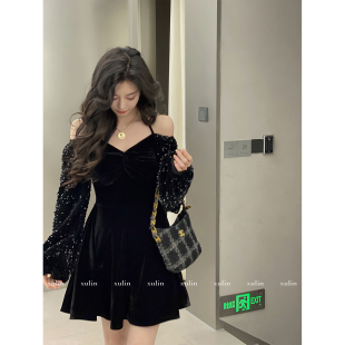 徐琳mini 设计感高腰氛围裙子黑色重工亮片刺绣丝绒连衣裙女 新款