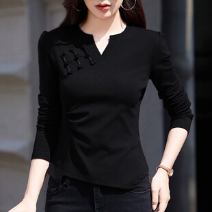 初秋V领长袖T恤女装2024新款修身打底衫小个子短款新中式盘扣上衣