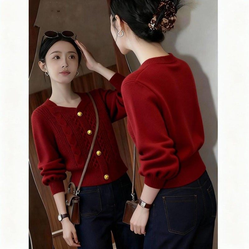 复古红色套头麻花针织衫女2026春秋季爆款减龄气质跨年单排扣毛衣