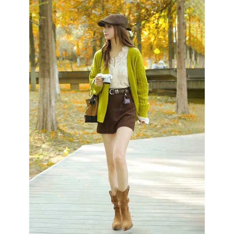 韩版气质高级感套装女2025秋冬季新款度假风宽松针织衫衬衫两件套