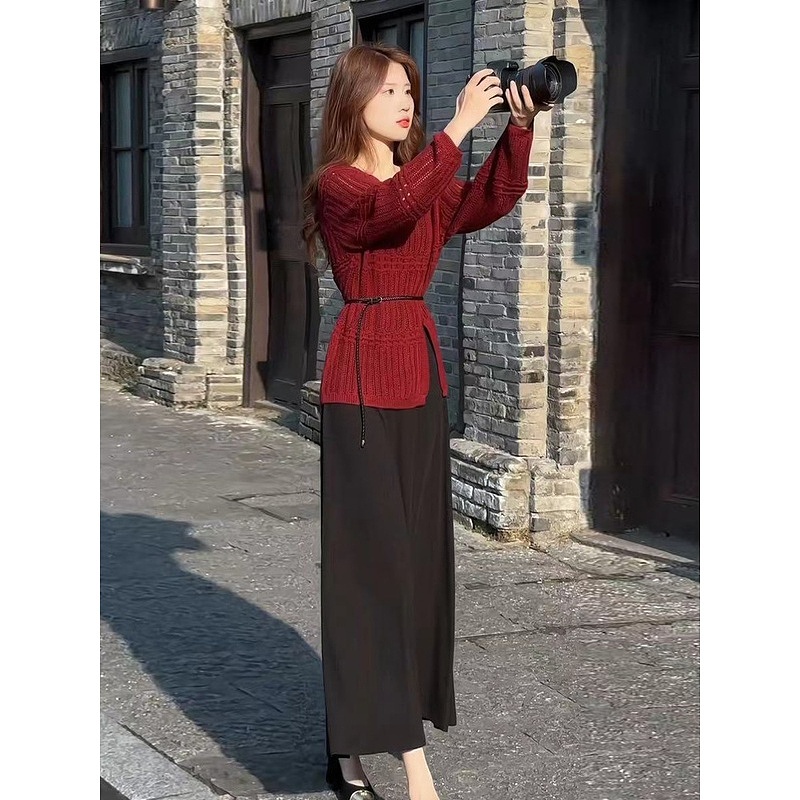 秋新女装针织上衣+黑色丝绒吊带连衣裙时尚设计感气质显瘦两件套