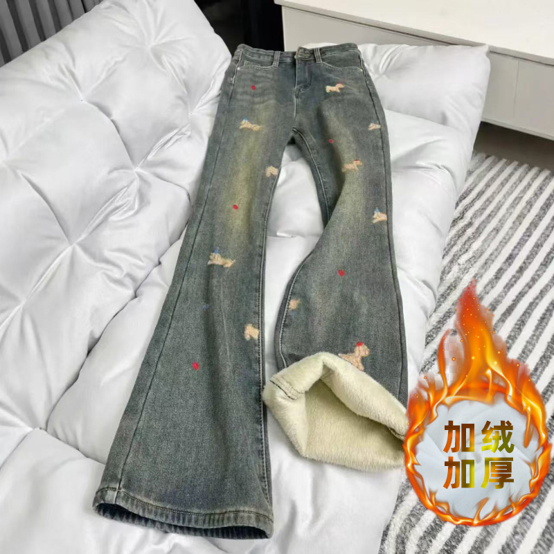 女冬季新款加绒加厚腊肠狗刺绣微喇牛仔裤洋气高腰显瘦弹力喇叭裤