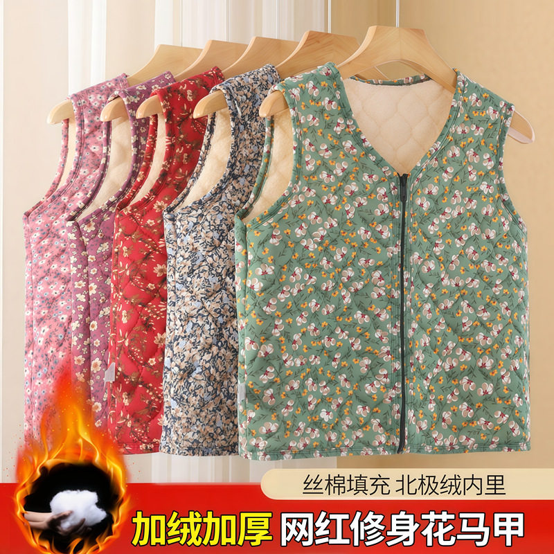 秋冬妈妈装驼绒夹棉小背心马甲加厚坎肩内外穿短款中老年女装开衫