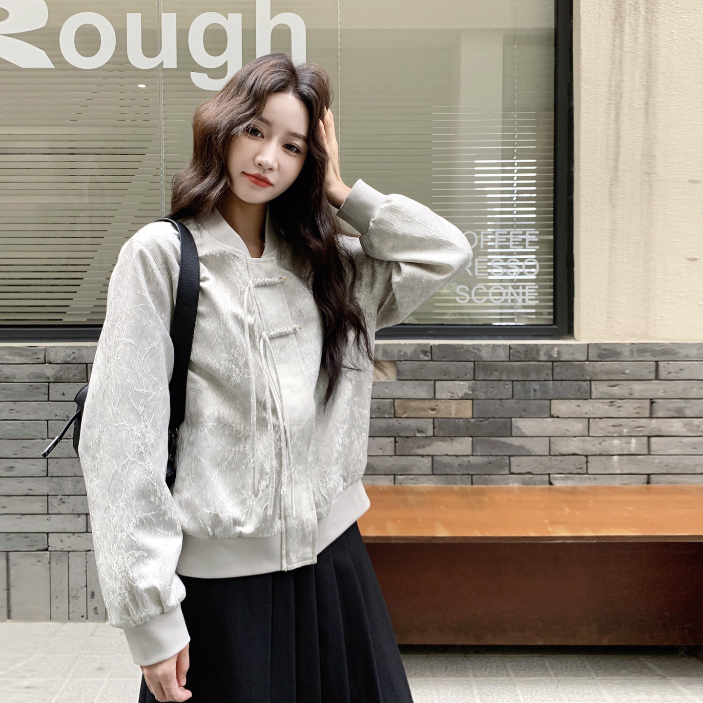 设计感新中式印花棒球服上衣女2025秋季日系氛围感休闲显瘦短外套,女装短外套,慧峰